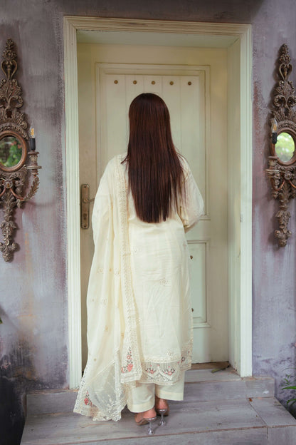 Sadaf – Embroidered Lawn Three-Piece Suit