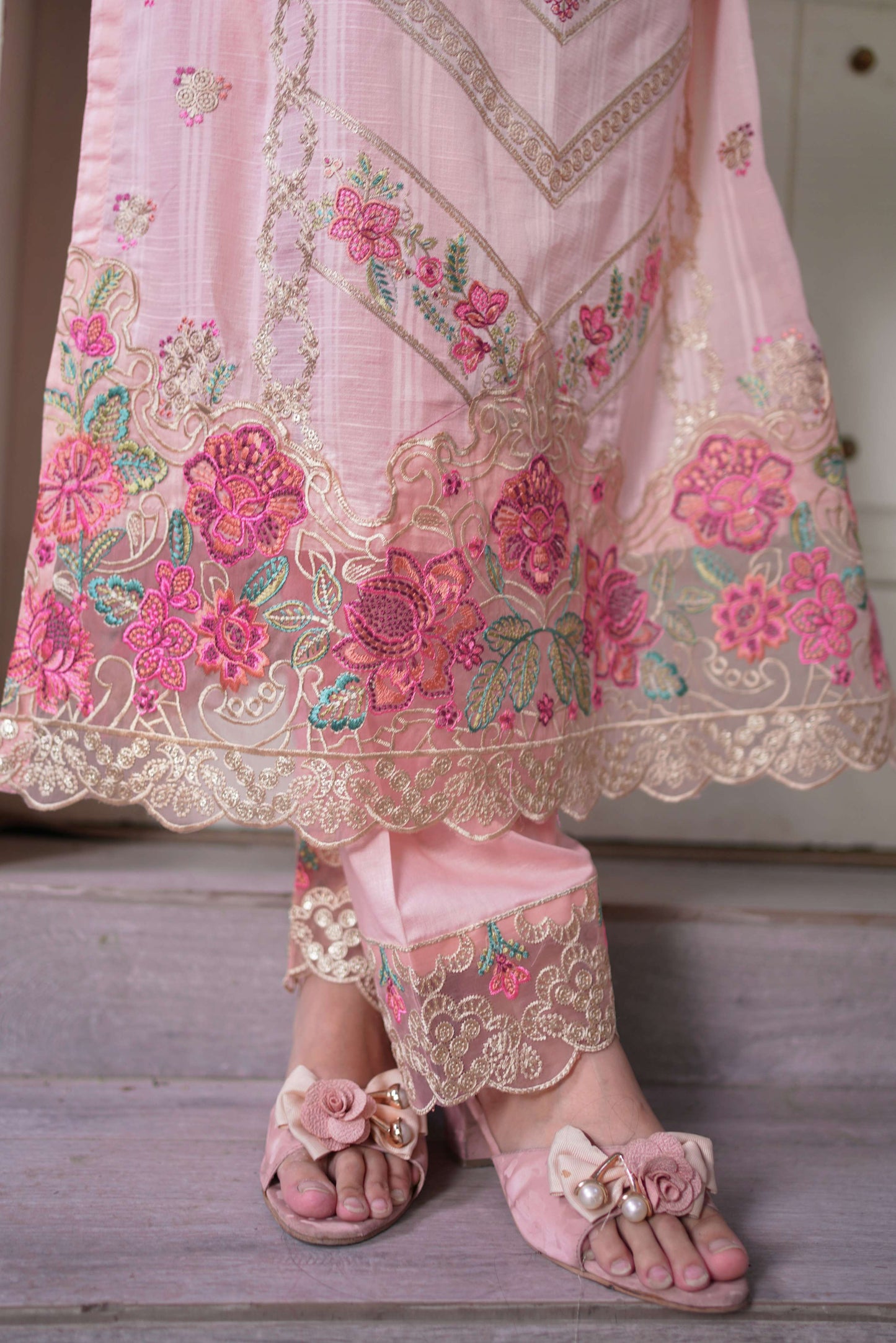 Gulaab – Rose Pink Embroidered Lawn Three-Piece Suit